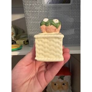 As Is Omnibus Taiwan‎ Frog in Basket Ceramic Planter Wall Pocket Decor